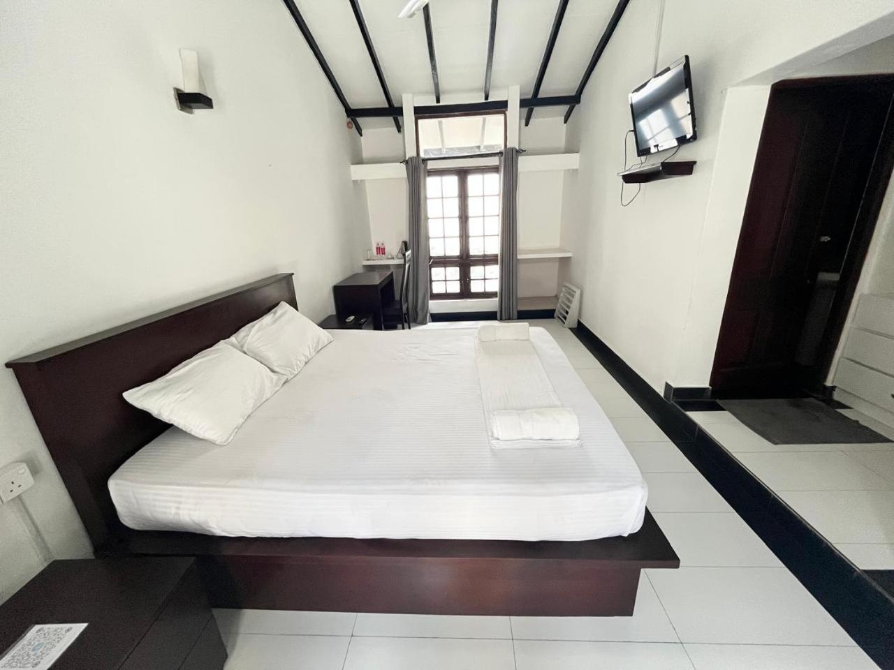 Lavinia Villa Dehiwala-Mont Lavinia Extérieur photo